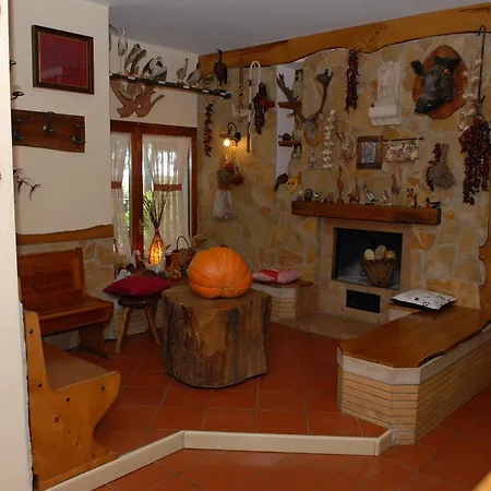 Oasi Lago Salso Bed & Breakfast *