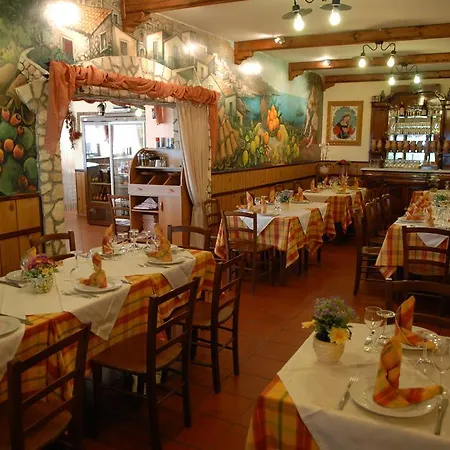 Oasi Lago Salso Bed & Breakfast